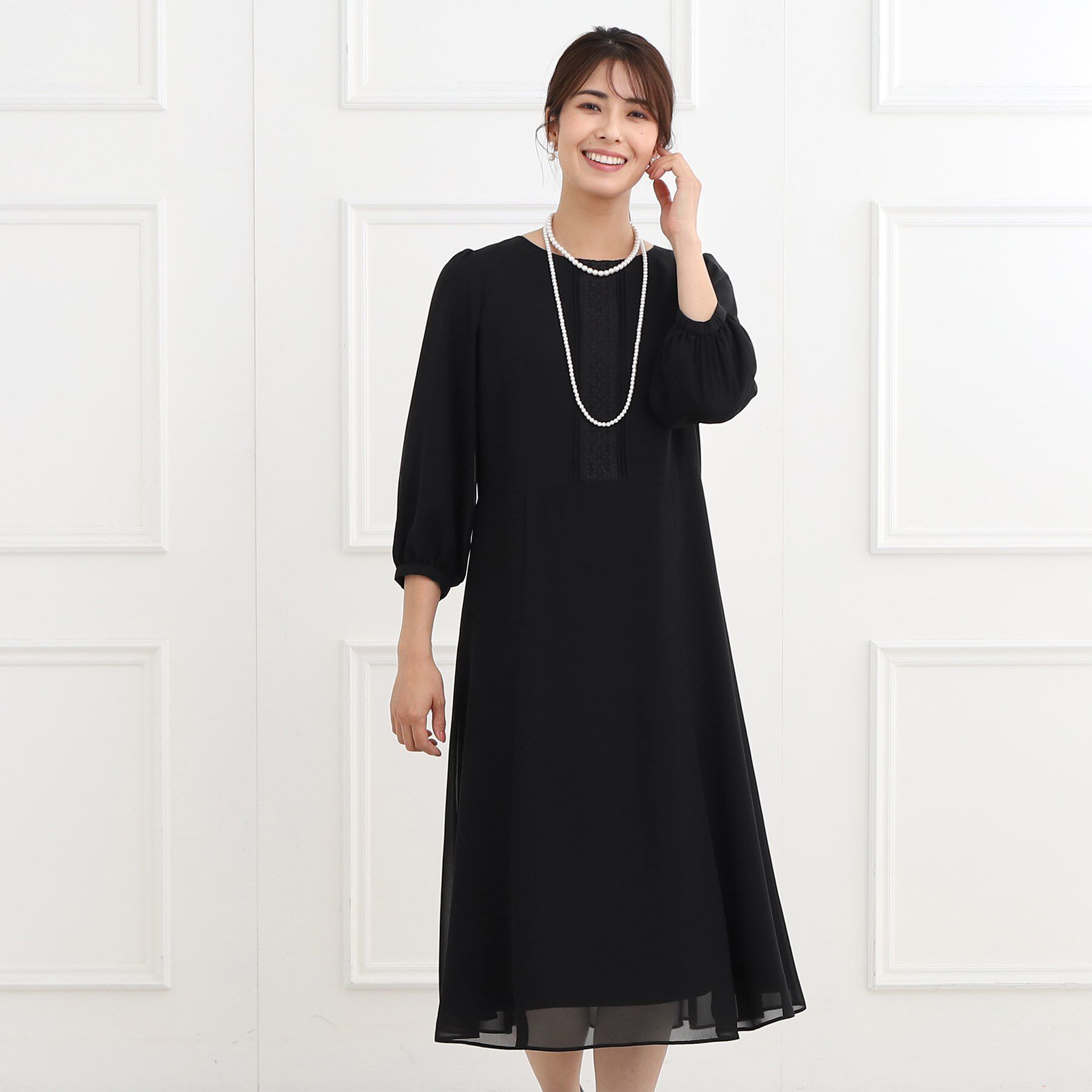 Reflect「【フォーマル/洗える】フロントレースジョーゼットワンピース」|ワンピース|ブラック(019)