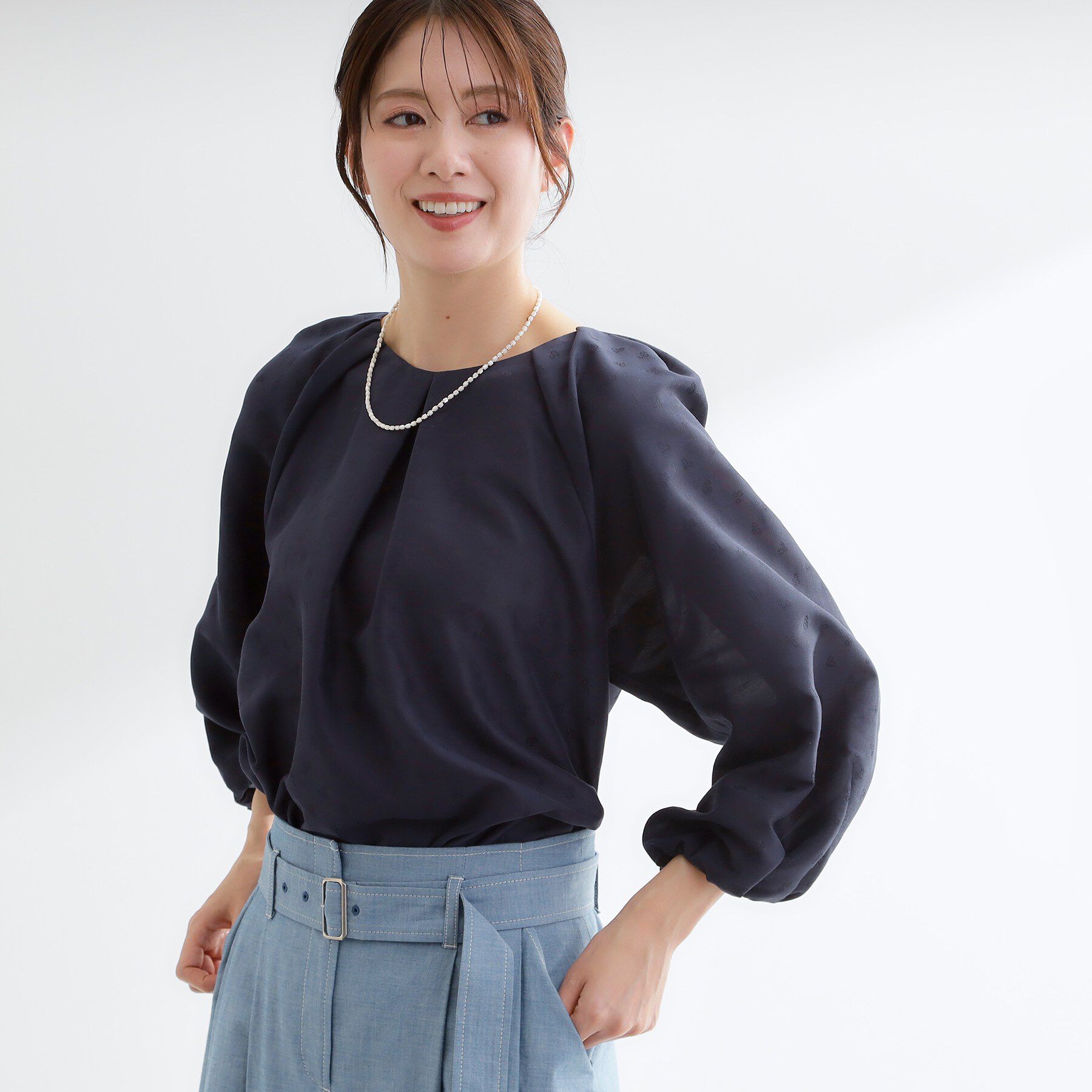 Reflect「ボリュームスリーブサテンジャカードブラウス」|シャツ・ブラウス|