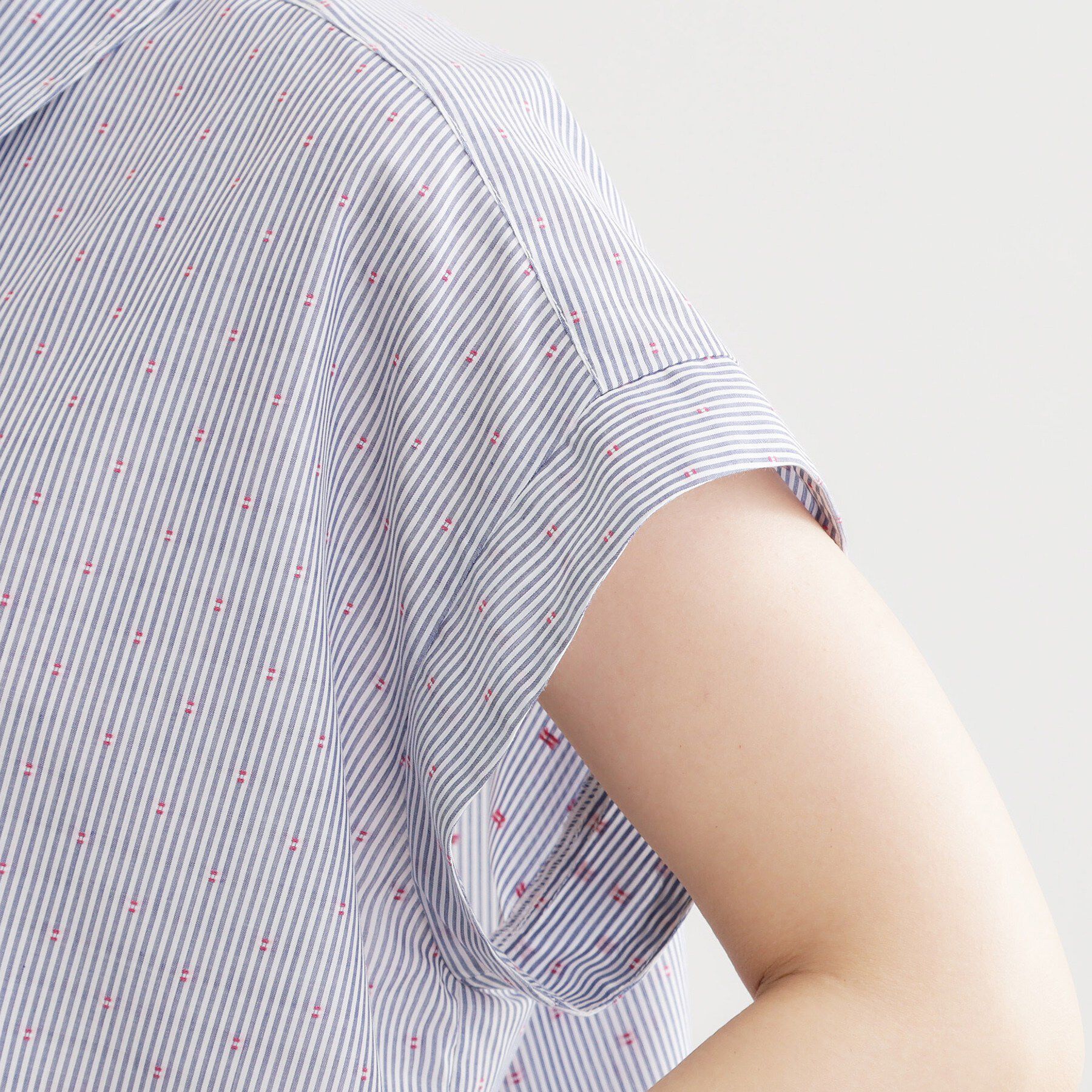 Reflect「【接触冷感】フレンチスリーブシャツブラウス」|シャツ・ブラウス|