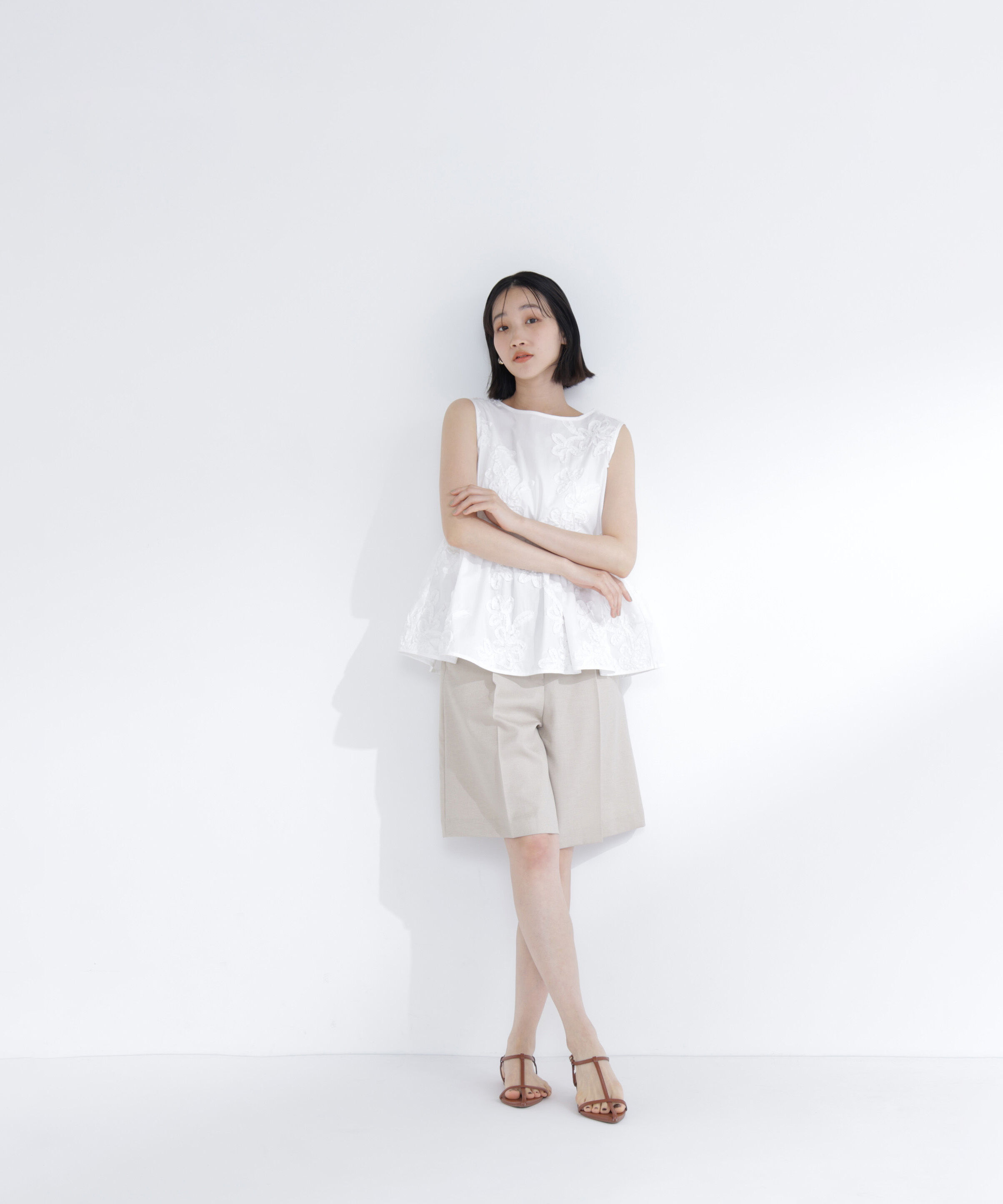  「テープ刺繍ペプラムシャツ」|シャツ・ブラウス|