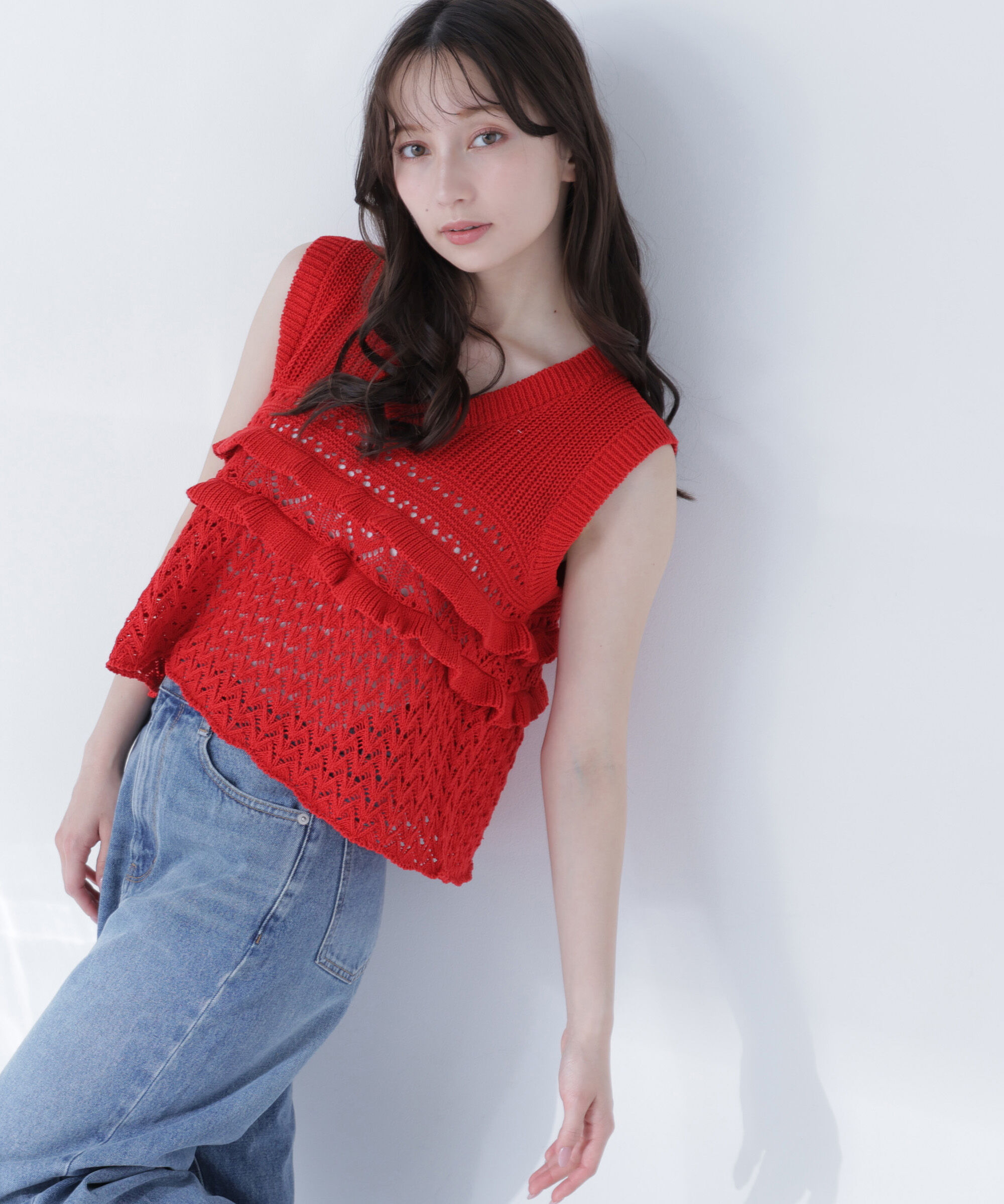  「Vネック透かし編みフリルニット」|ニット・セーター|レッド