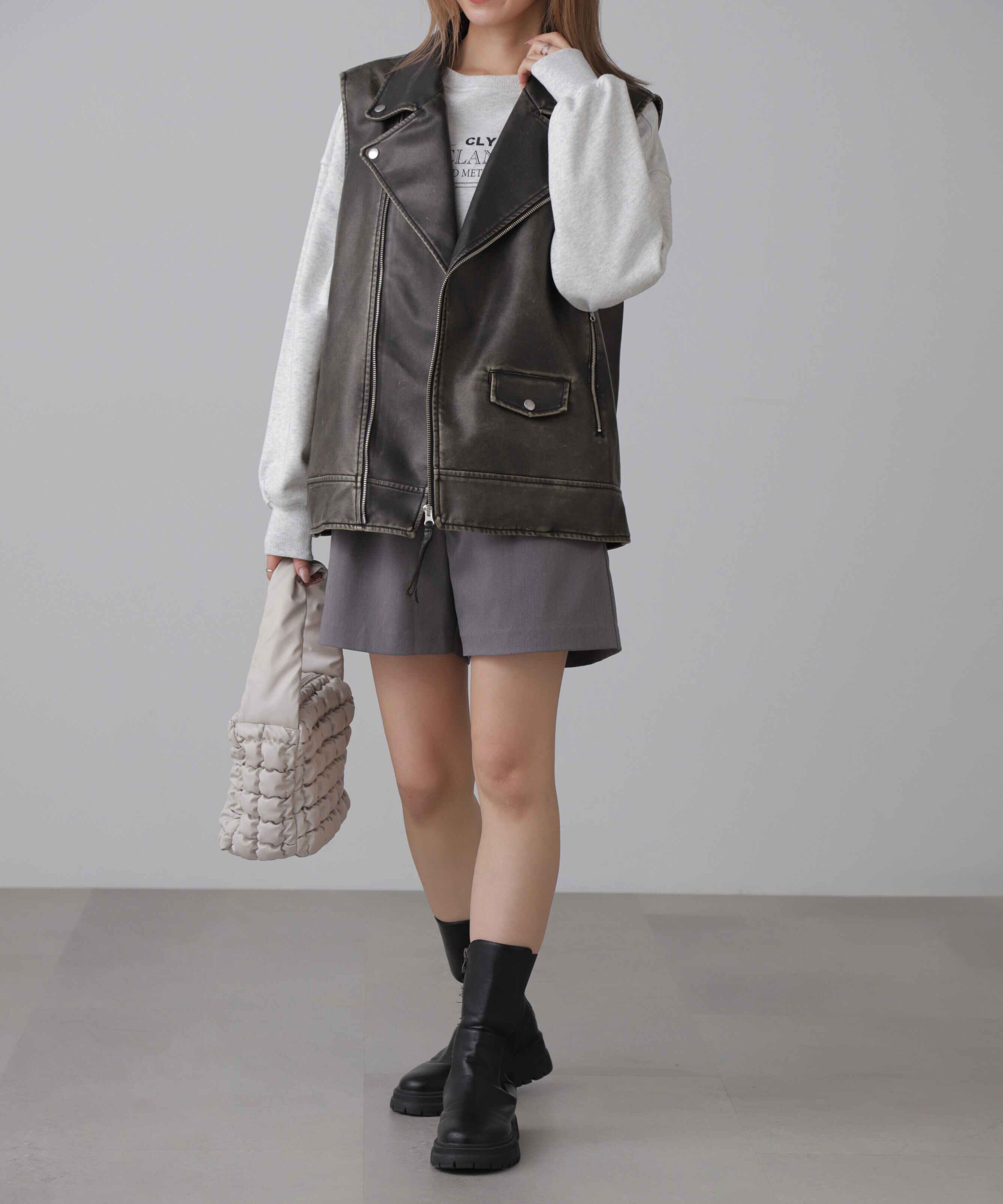  「フェイクレザーライダースジレ」|ブルゾン・スタジャン|