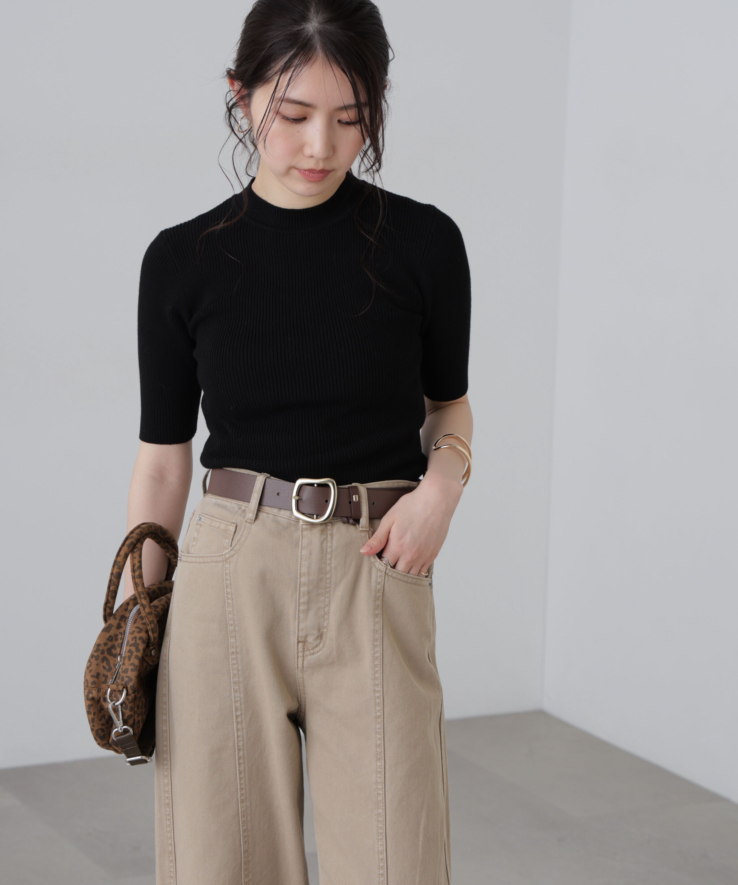  「〈洗える〉マシンウォッシャブルリブハイネック5分袖ニット」|ニット・セーター|