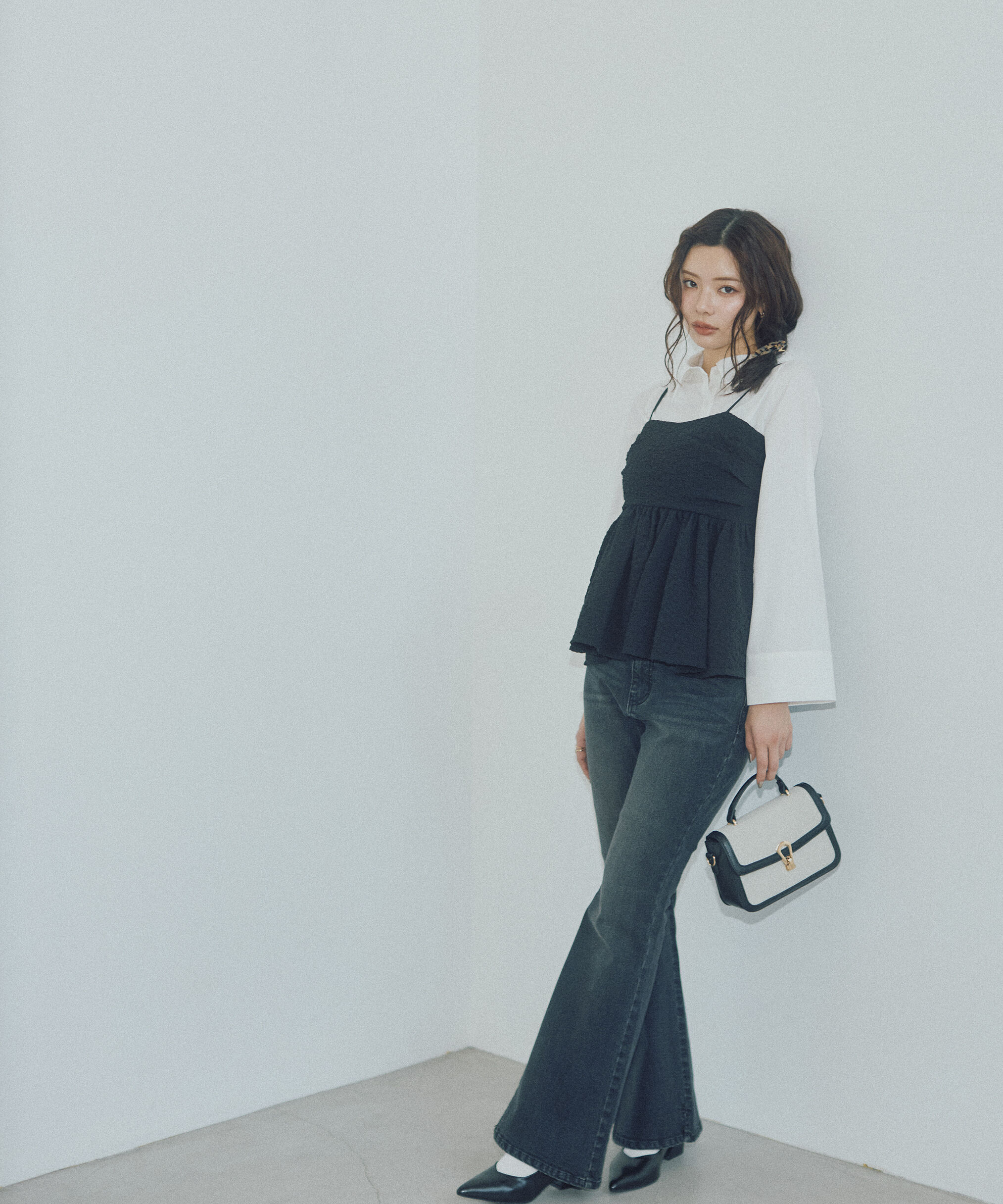 PROPORTION BODY DRESSING「〈a/mie〉フレアデニムパンツ　26SS」|その他|ブラック