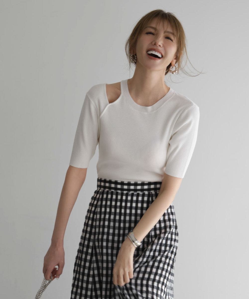  「［美香さん着用］カッティングニットプルオーバー」|ニット・セーター|ホワイト