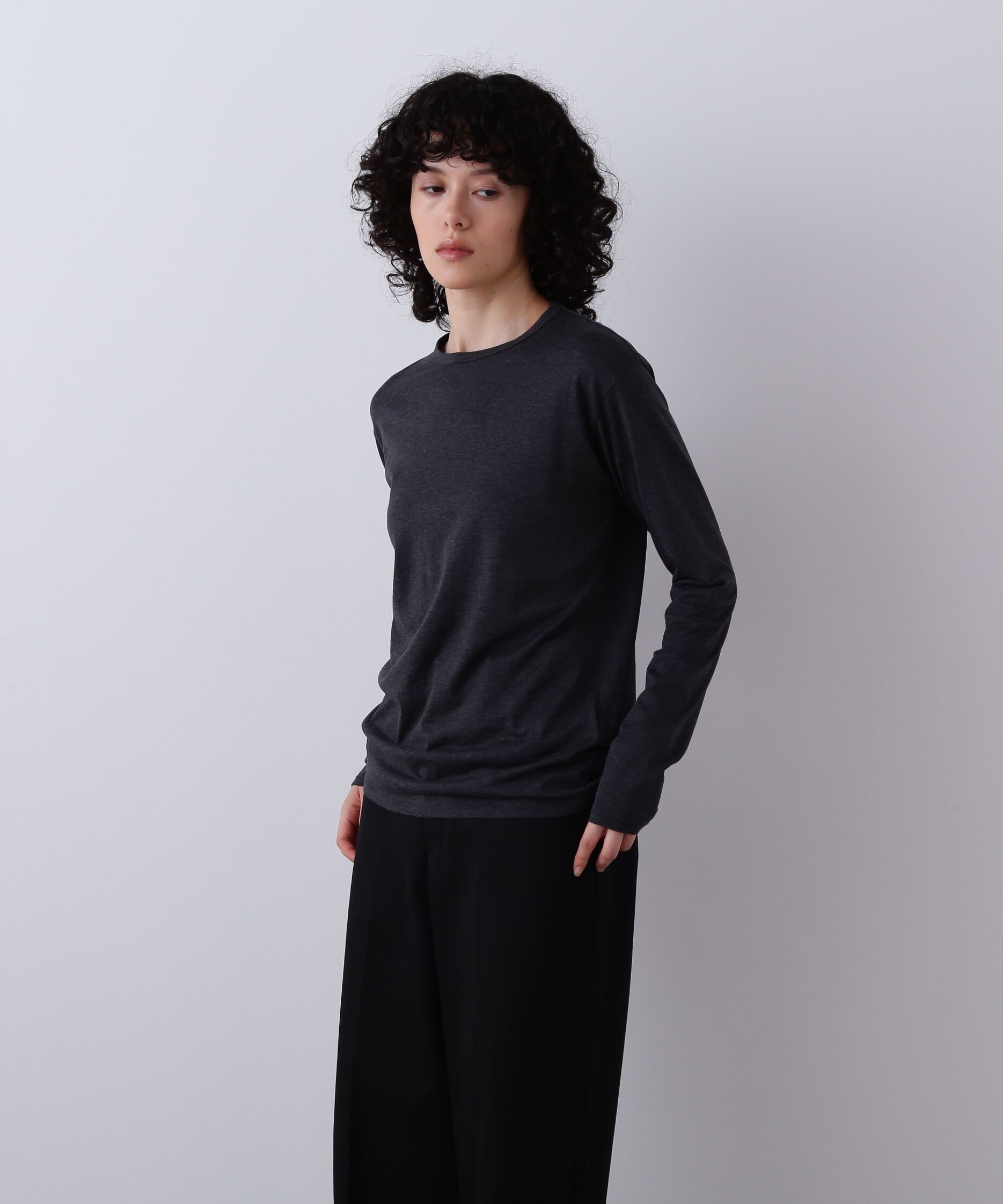 YLEVE 「YLEVE / ELS GV COTTON LONG SLEEVE T-SHIRT」|Tシャツ・カットソー|グレー