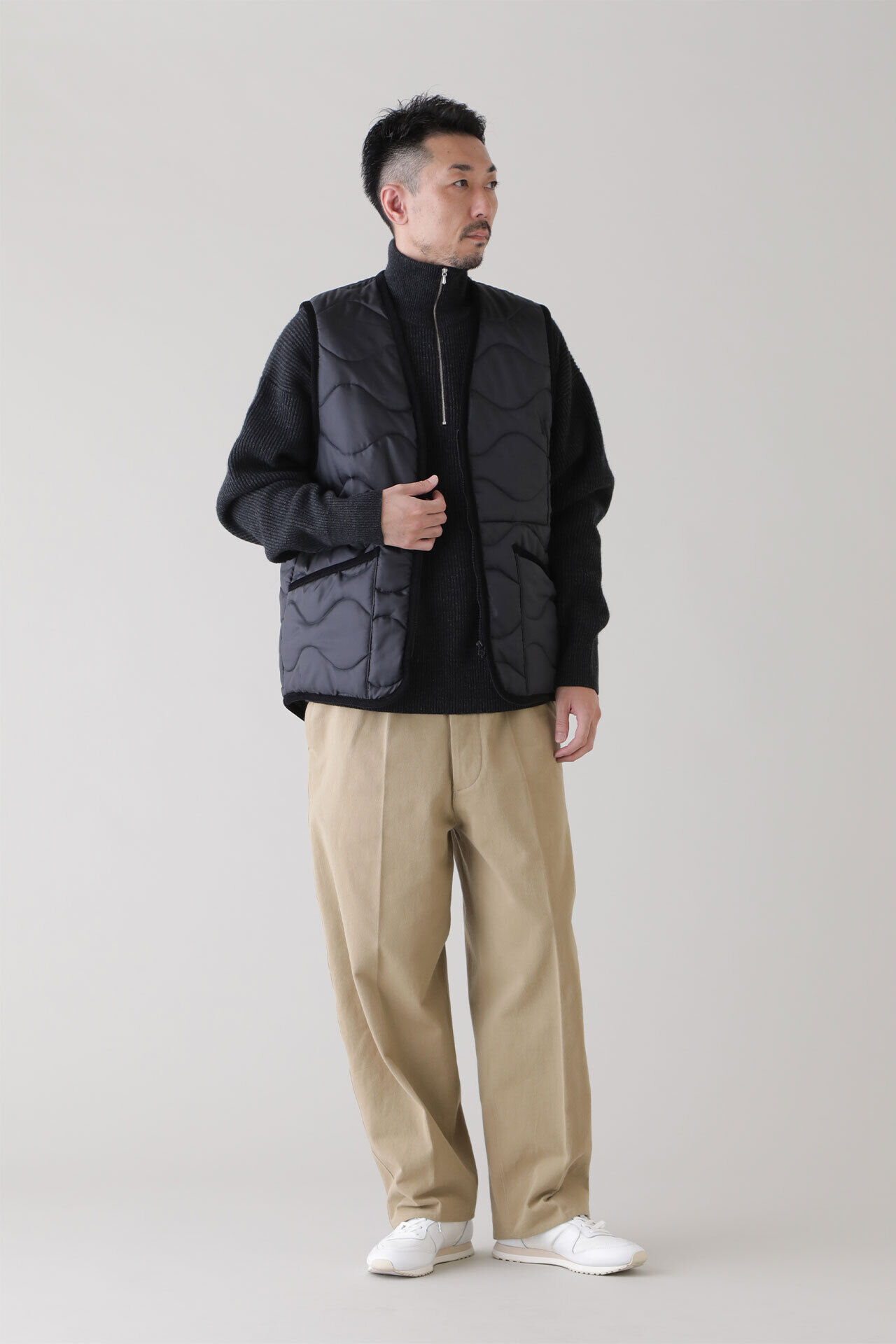 YLEVE 「LAVENHAM &times; YLEVE / ZIPPED GILET」|ブルゾン・スタジャン|