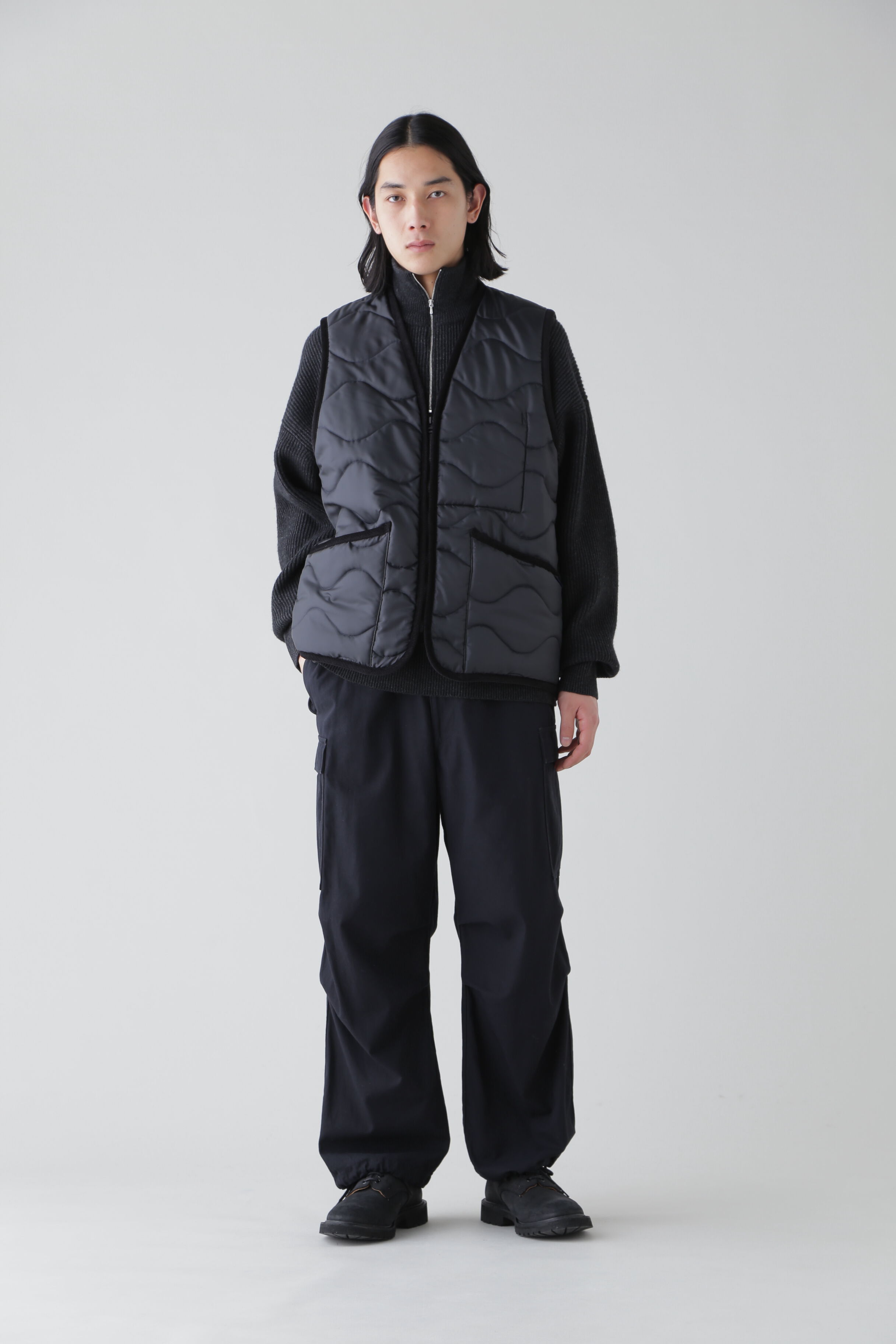 YLEVE 「LAVENHAM &times; YLEVE / ZIPPED GILET」|ブルゾン・スタジャン|