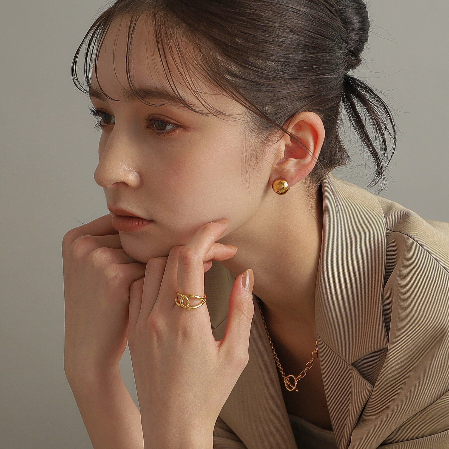 COCOSHNIK ONKITSCH「シルバー ハギーピアス ボールS GP」|ピアス|