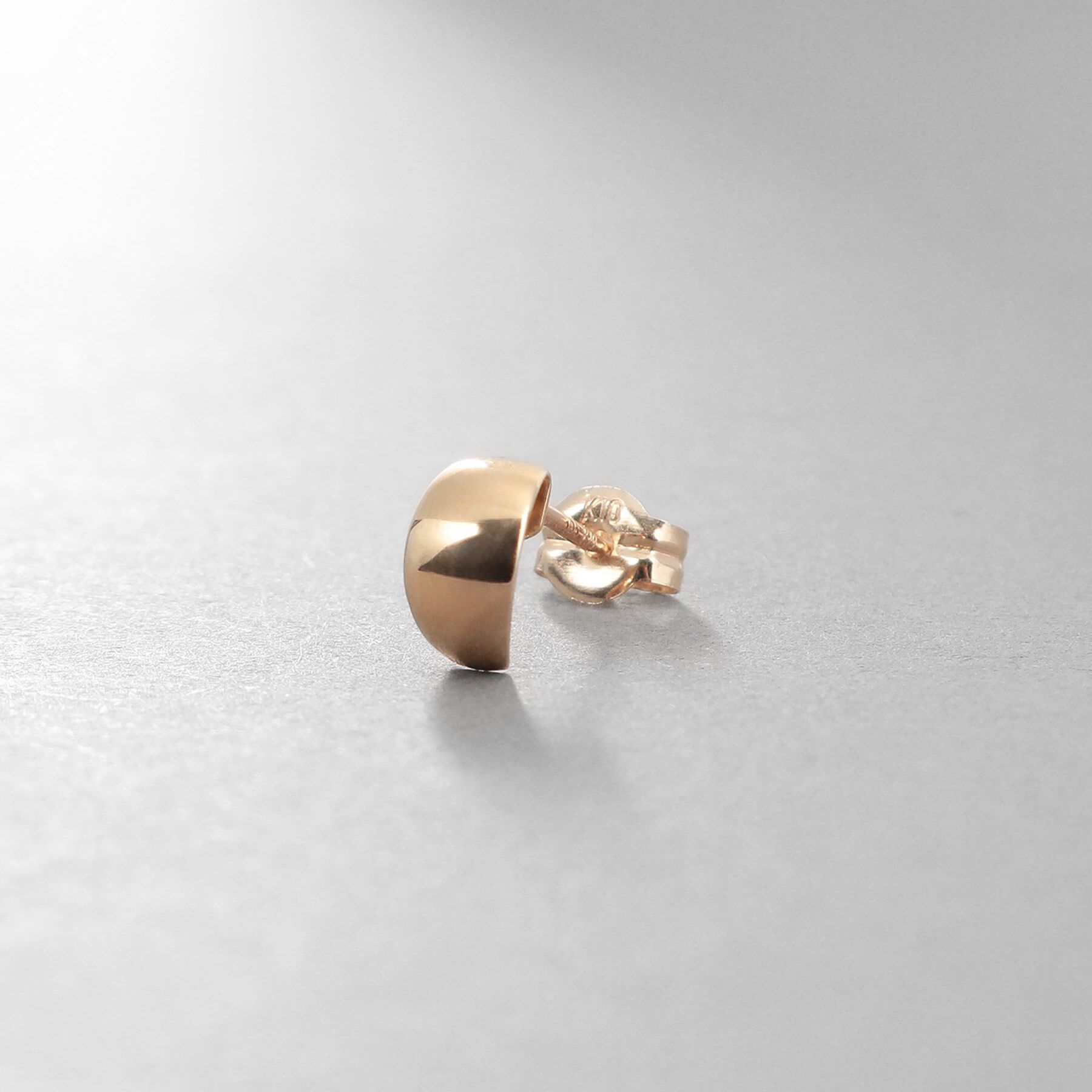 COCOSHNIK ONKITSCH「K10ドームピアス」|ピアス|