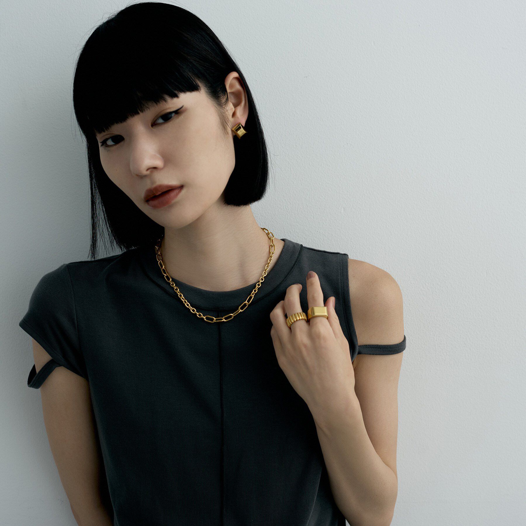 COCOSHNIK ONKITSCH「シルバー ホロウスタッドピアス スロープカット GP」|ピアス|