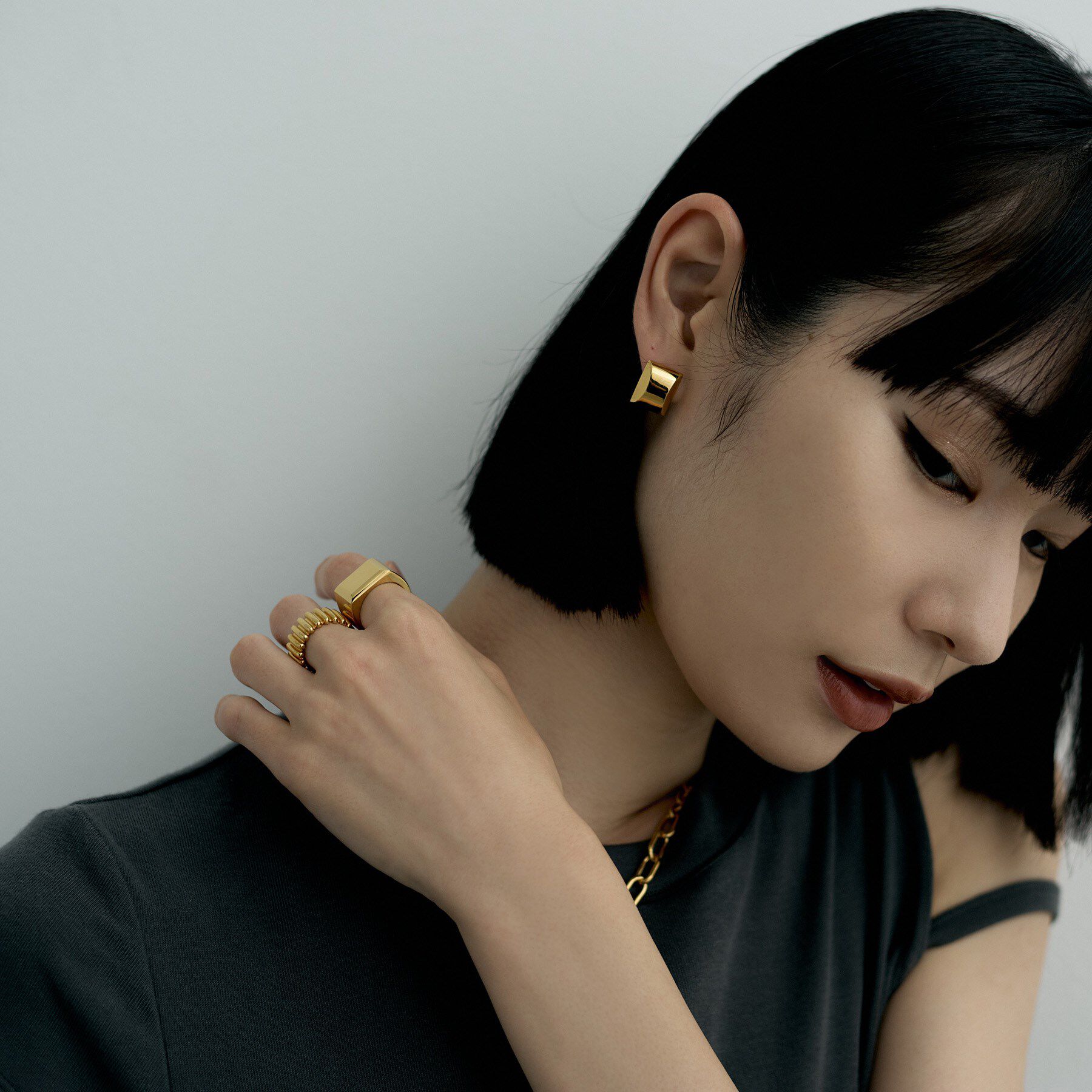 COCOSHNIK ONKITSCH「シルバー ホロウスタッドピアス スロープカット GP」|ピアス|