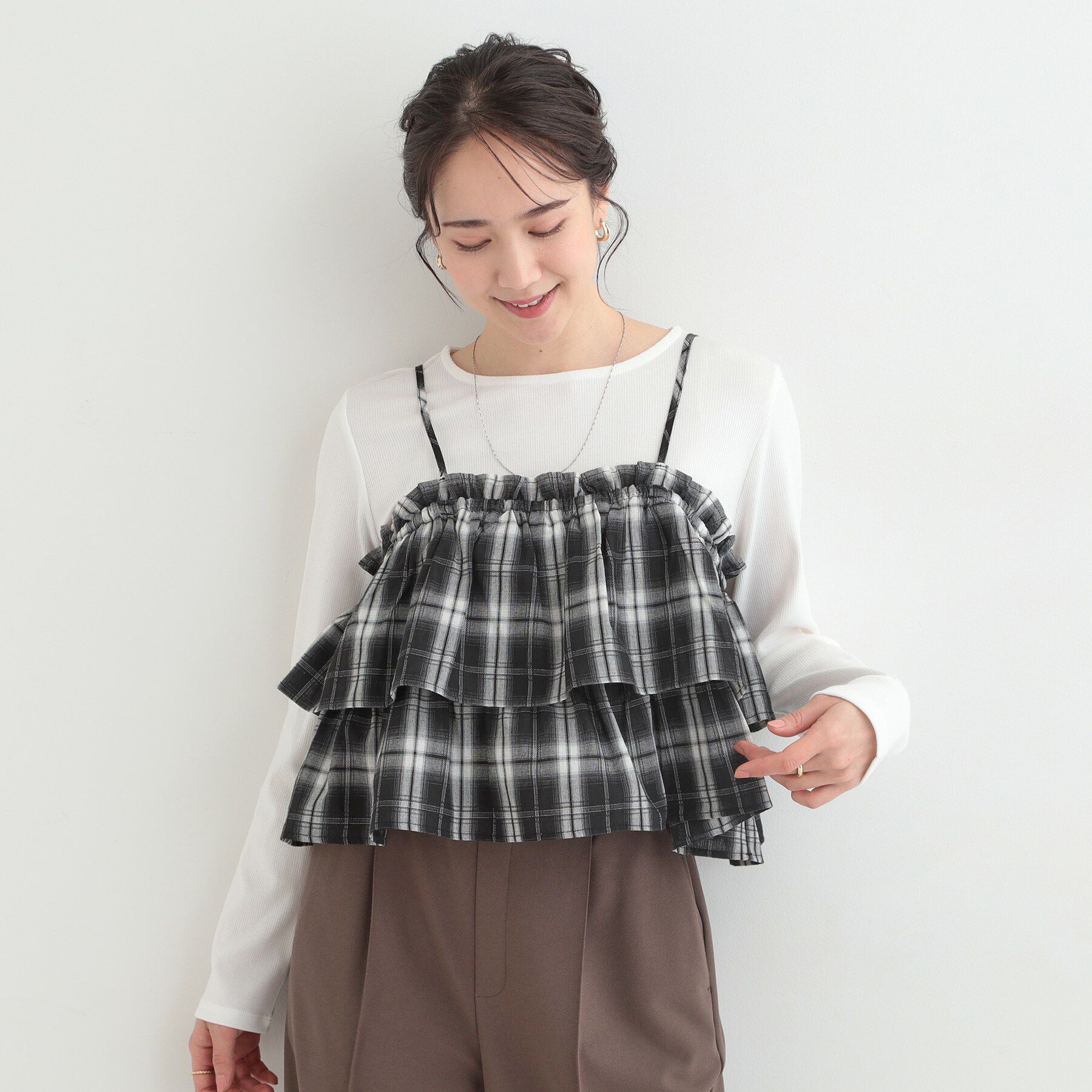 SHOO･LA･RUE「【2点セット】チェック柄フリルキャミビスチェ&times;テレコロンT」|Tシャツ・カットソー|