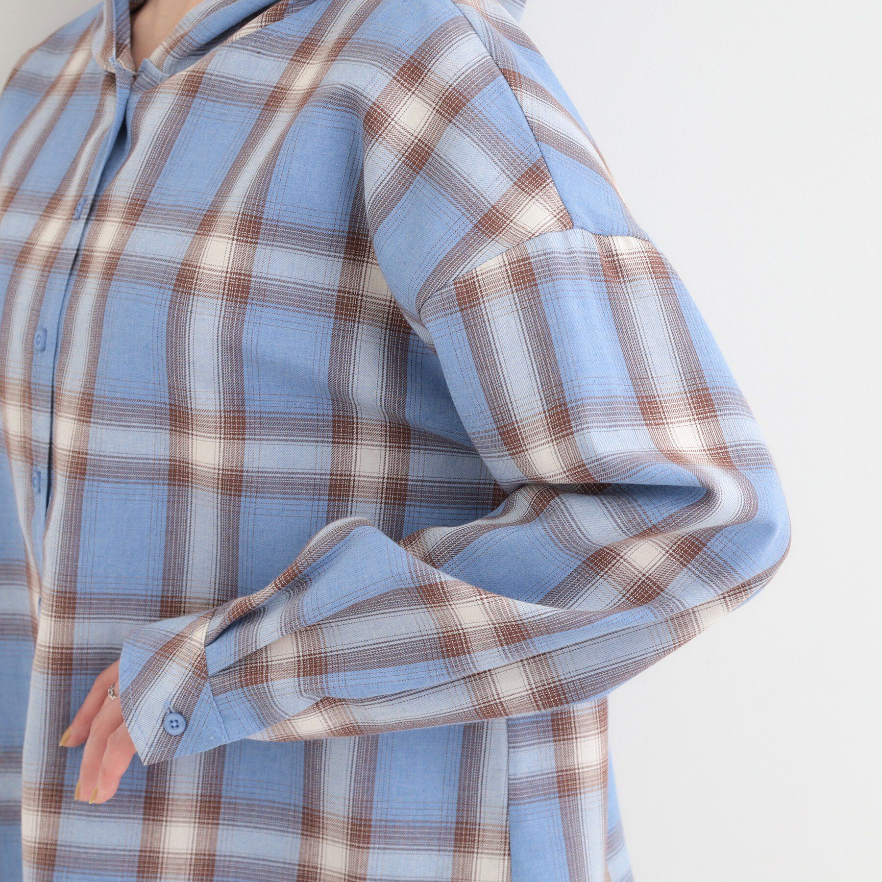 SHOO･LA･RUE「【洗濯機可】涼しげで軽やかな チェックシャツパーカ」|シャツ・ブラウス|