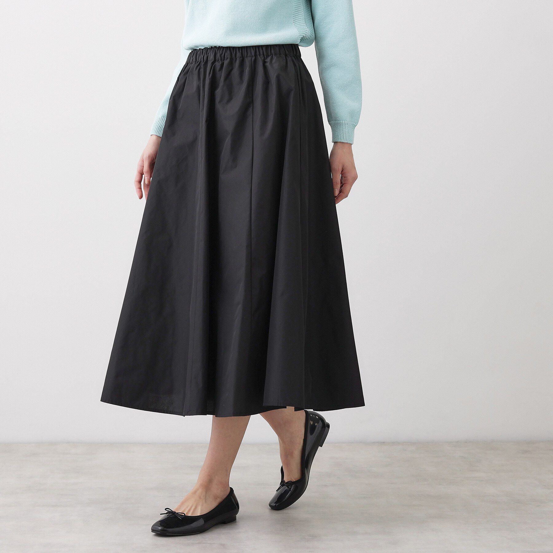 Dessin「【ウエストゴム/洗える】メモリータフタフレアスカート」|スカート|