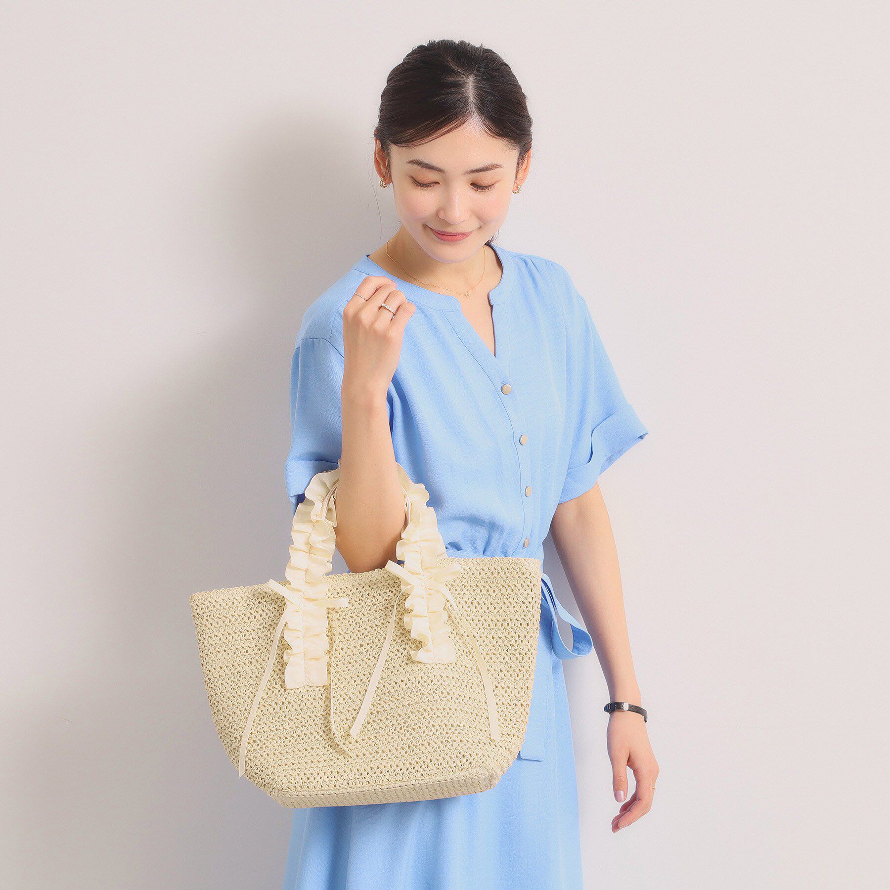 ITS&rsquo;DEMO「雑材フリルハンドルトート」|トートバッグ|