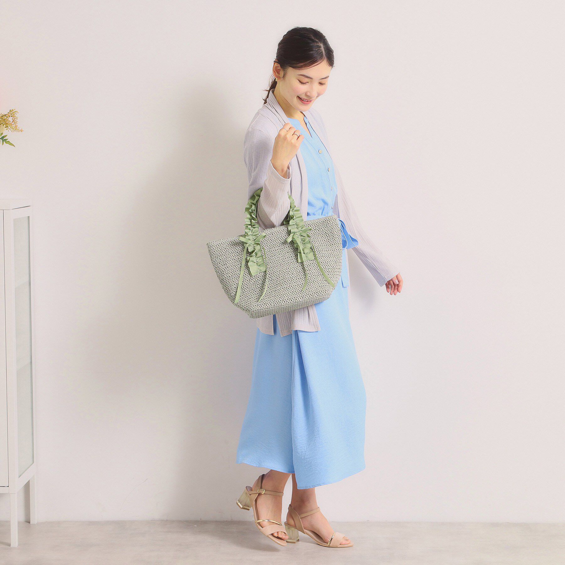 ITS&rsquo;DEMO「雑材フリルハンドルトート」|トートバッグ|