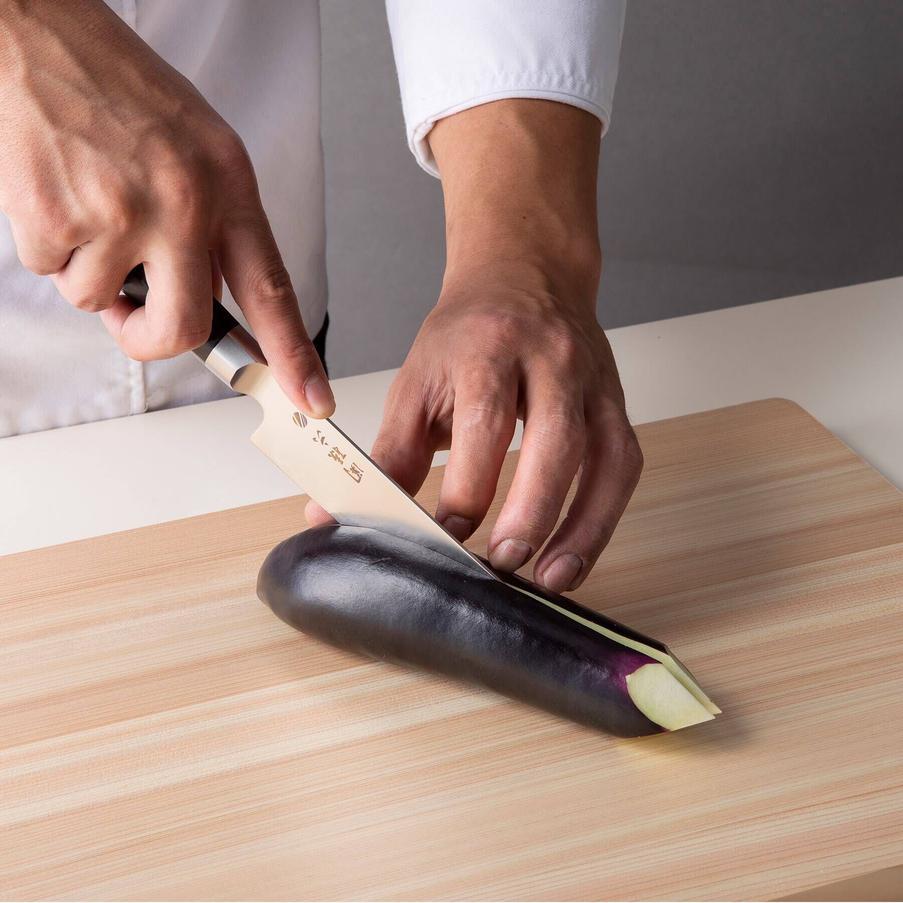 212 KITCHEN STORE「要 切付5寸(150mm)＜関孫六＞」|食器・キッチングッズ|