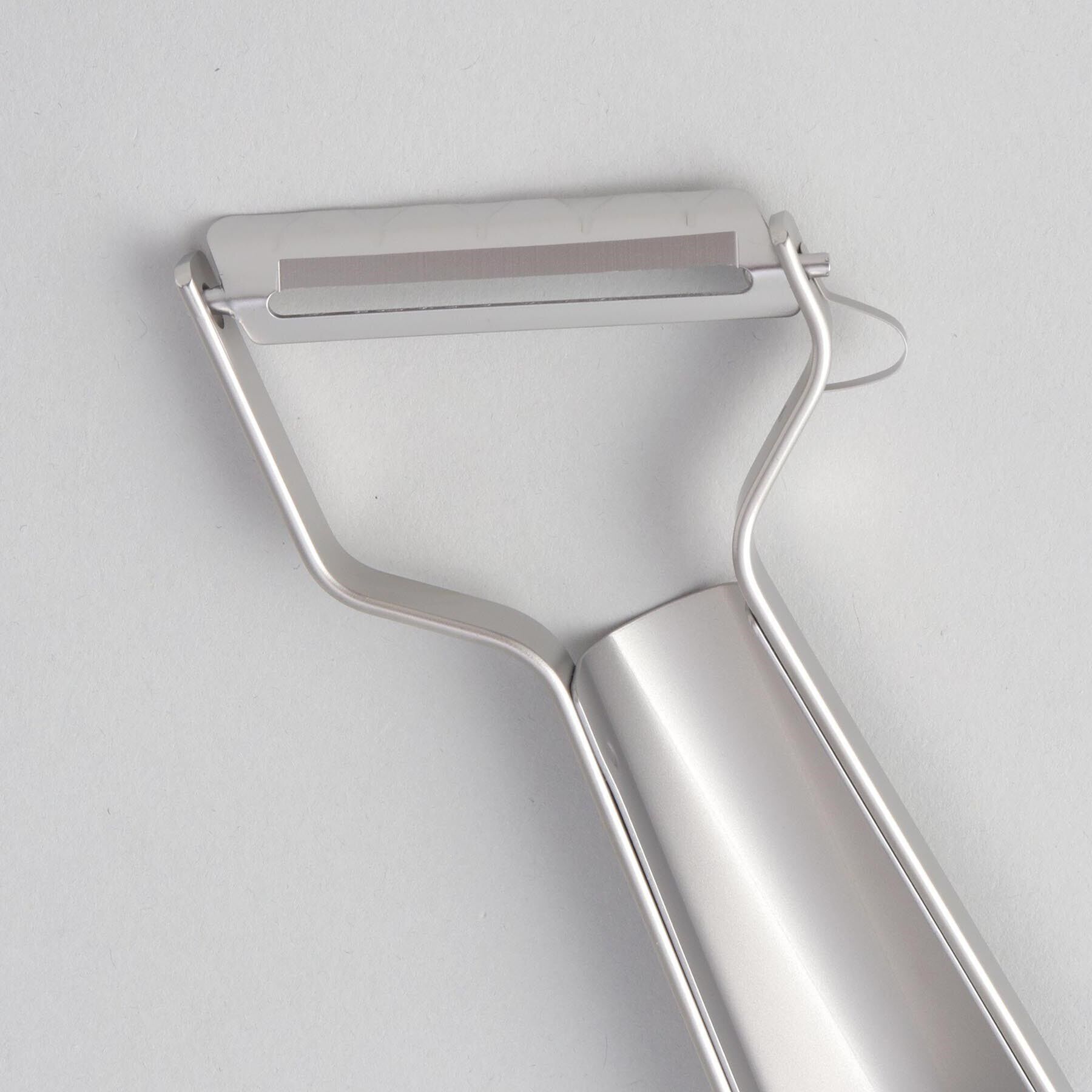 212 KITCHEN STORE「オールステンレス 鋭角ピーラー 極刃 ＜関孫六＞」|食器・キッチングッズ|