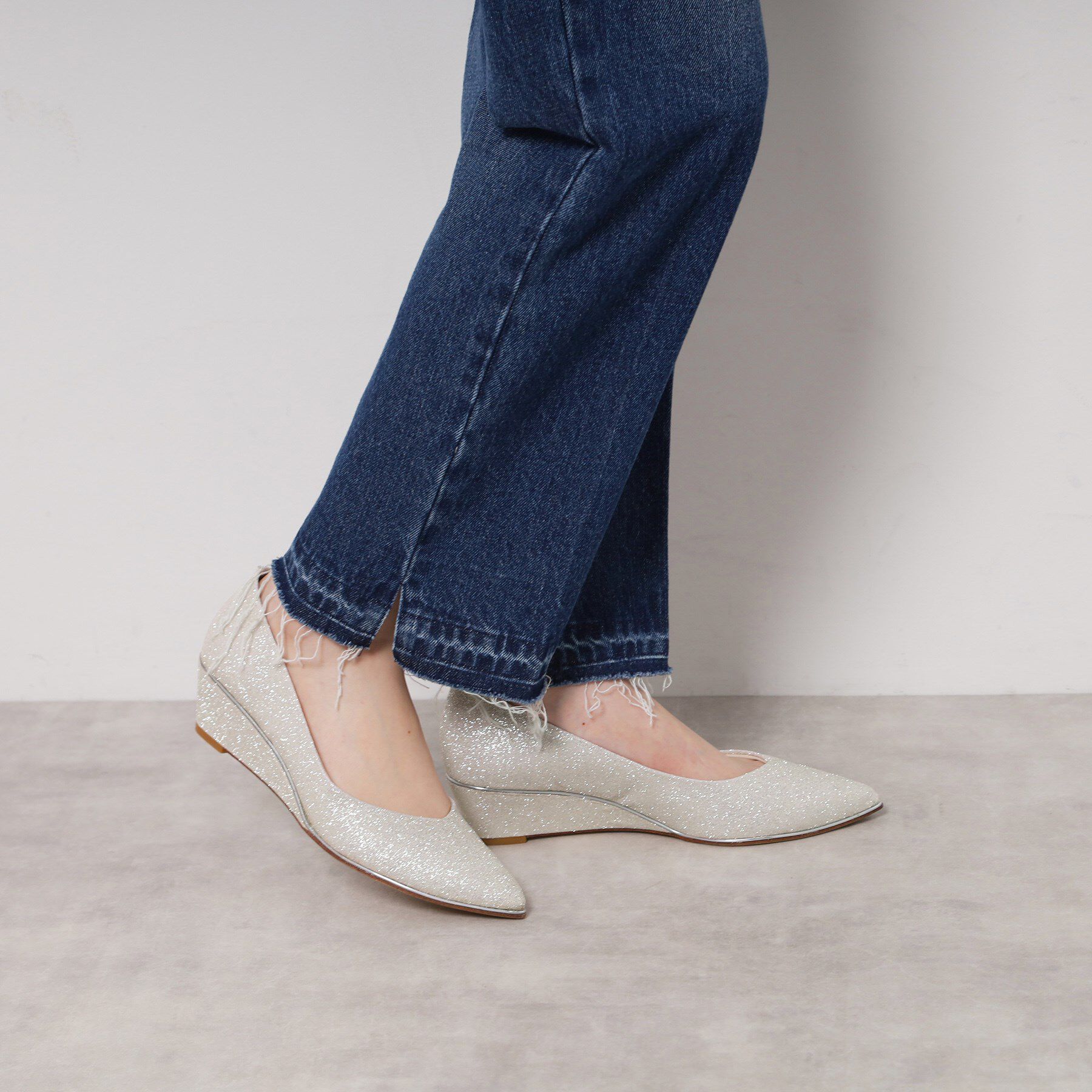 ESPERANZA「ポインテッドウェッジパンプス」|パンプス|