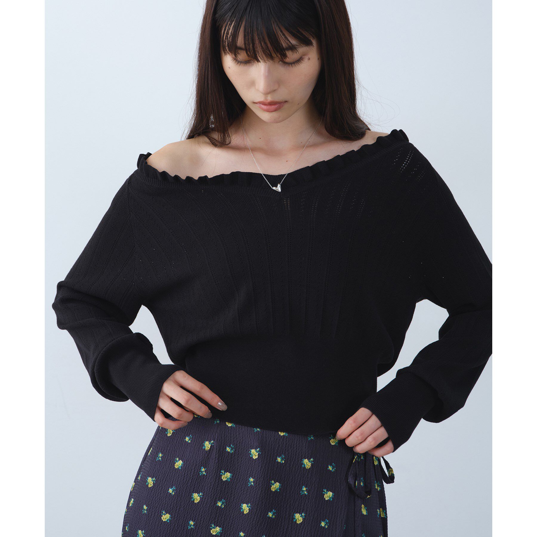 CODE A「frill design knit」|ニット・セーター|ブラック(019)