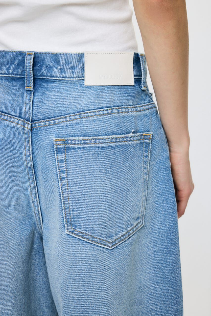 MOUSSY「TUCKED COCOON BERMUDA ショーツ」|デニム|