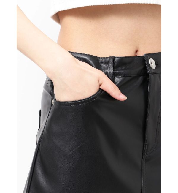 GYDA「ハイウエストフェイクレザースカートライクショートパンツ」|スカート|