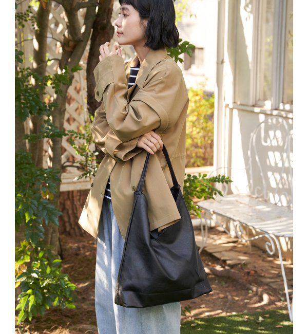 Lbc with Life「洗える合皮三角マチありショルダーバッグ」|その他|