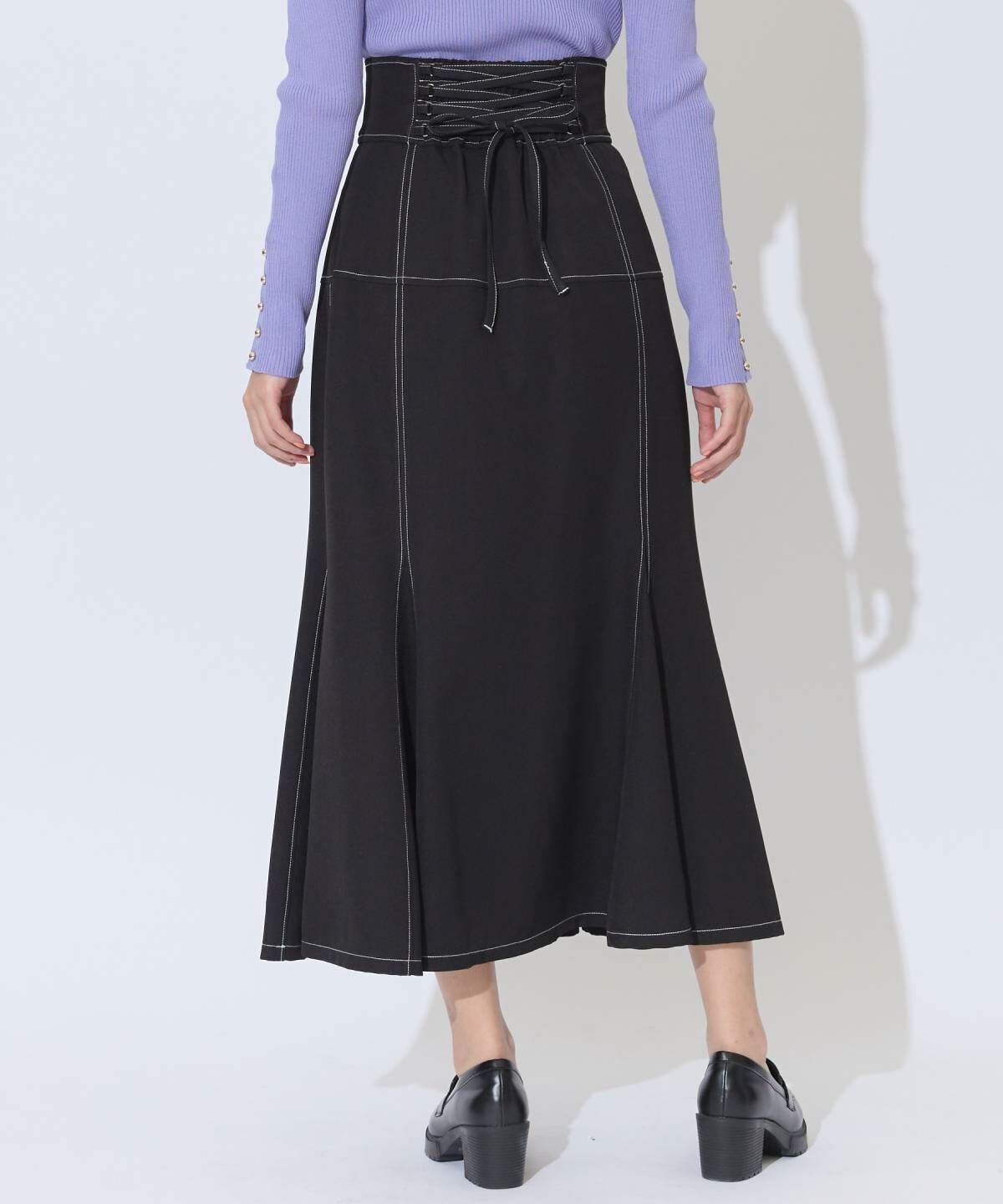 アンドクチュール「ハイウエストコルセットステッチスカート」|フレア|