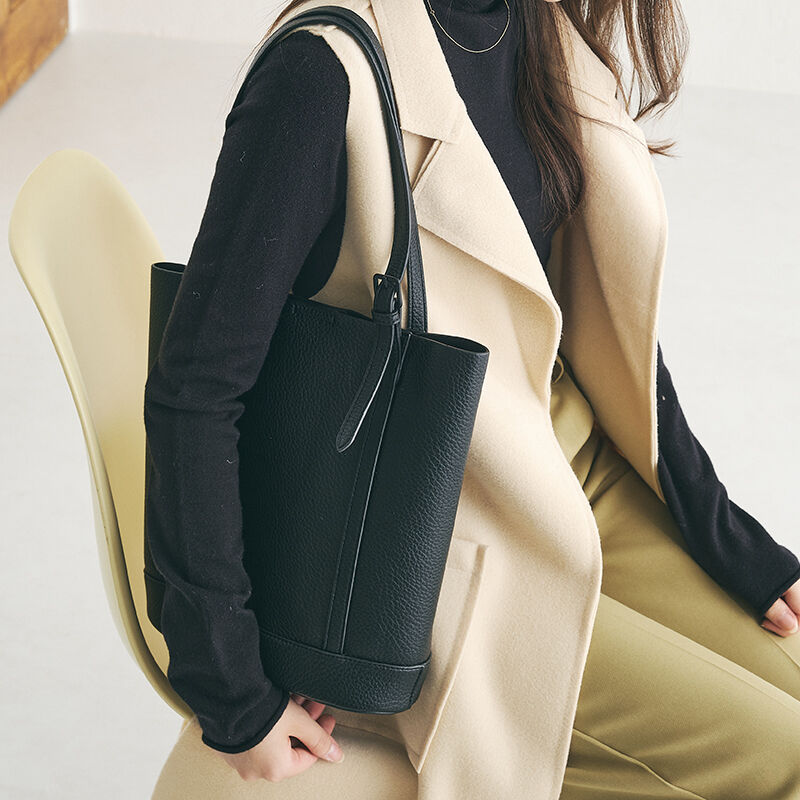 ORiental TRaffic「縦型ソフトレザーショルダーバッグ/BA-212」|トートバッグ|