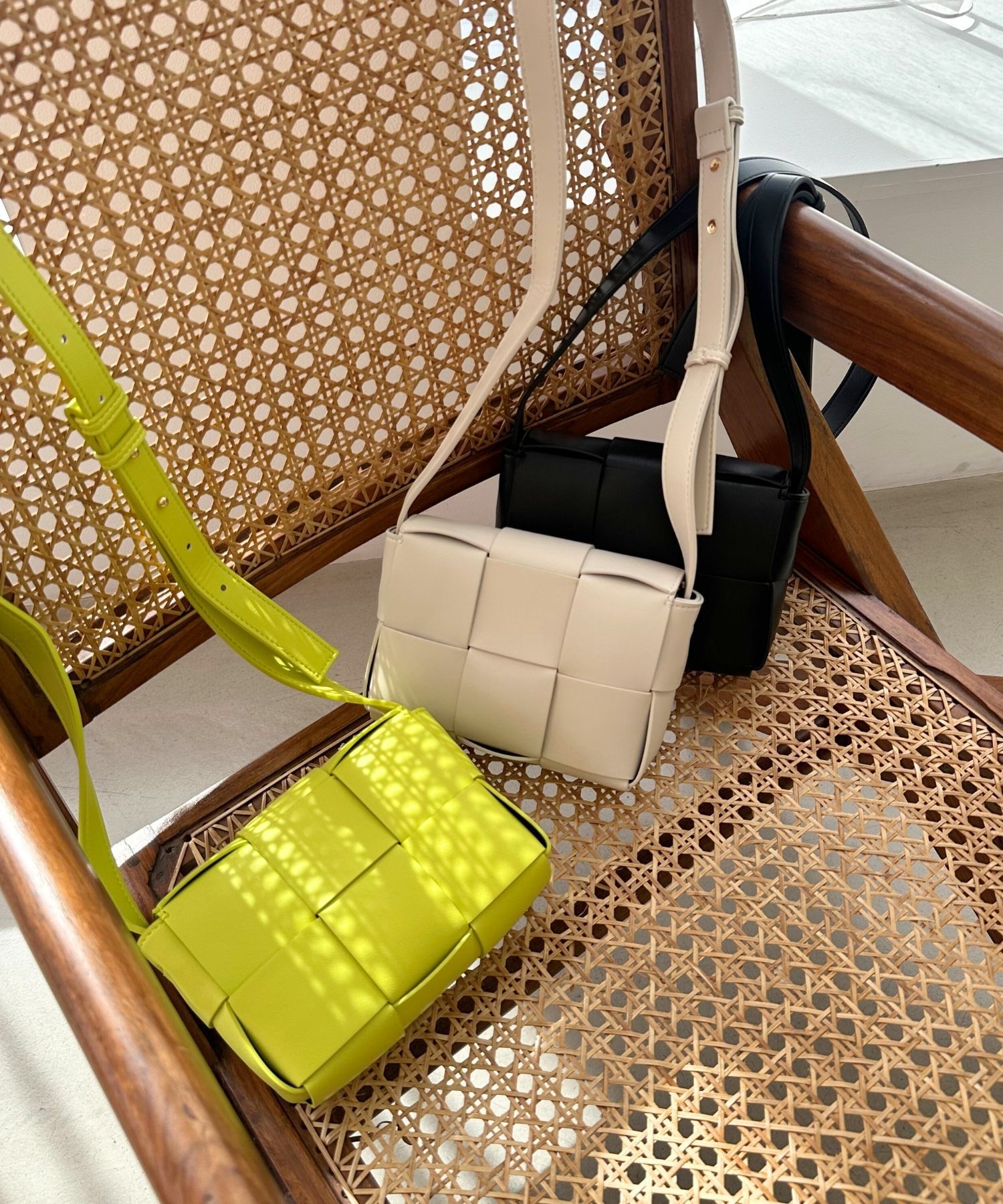 ORiental TRaffic「【BAG】編み込みショルダーバッグ/BA-213 ハンドバッグ ショルダーバッグ」|ショルダー・メッセンジャー|BLACK