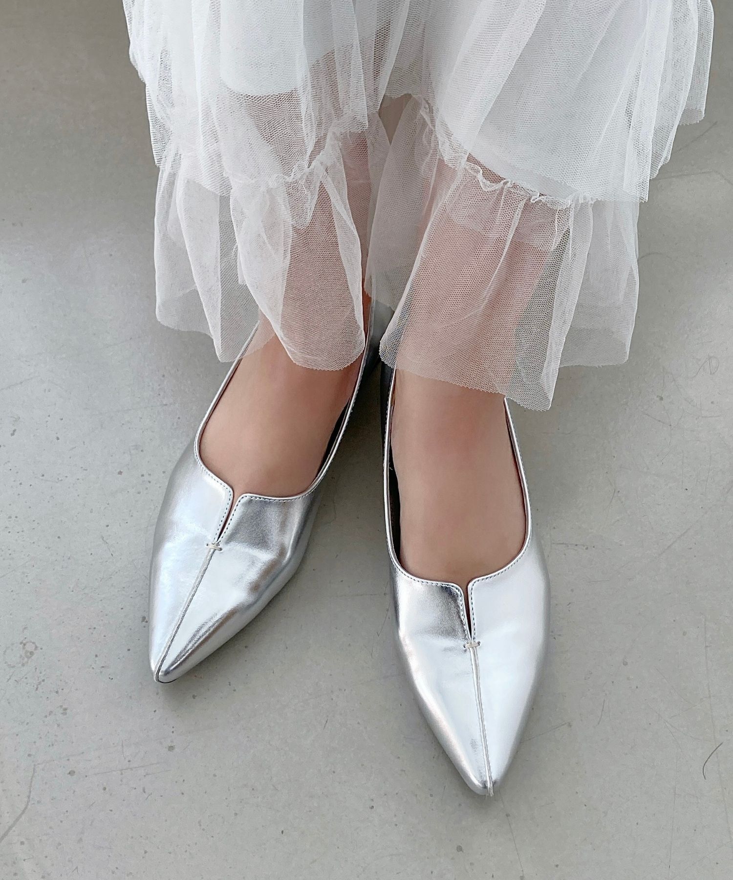 ORiental TRaffic「【WEB限定/累計2万足突破】フレア ヒール ポインテッドトゥ パンプス /45301 ヒール2.8ｃｍ 通勤靴 」|パンプス|SILVER