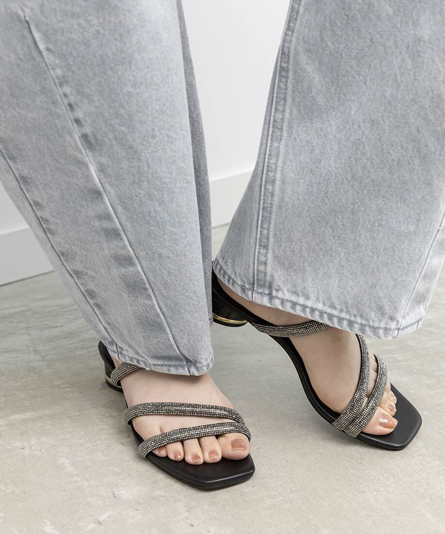  「クリアヒールビジューストラップサンダル」|サンダル|ブラック