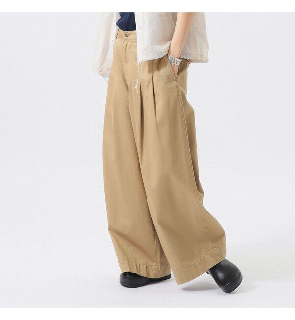 BEAMSBOY「ワイド タック チノ パンツ」|チノ|