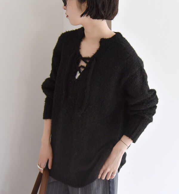 quaranciel「quaranciel:〈手洗い可能〉フェザーヤーン レースアップ ラメ スキッパー ニット」|ニット・セーター|ブラック