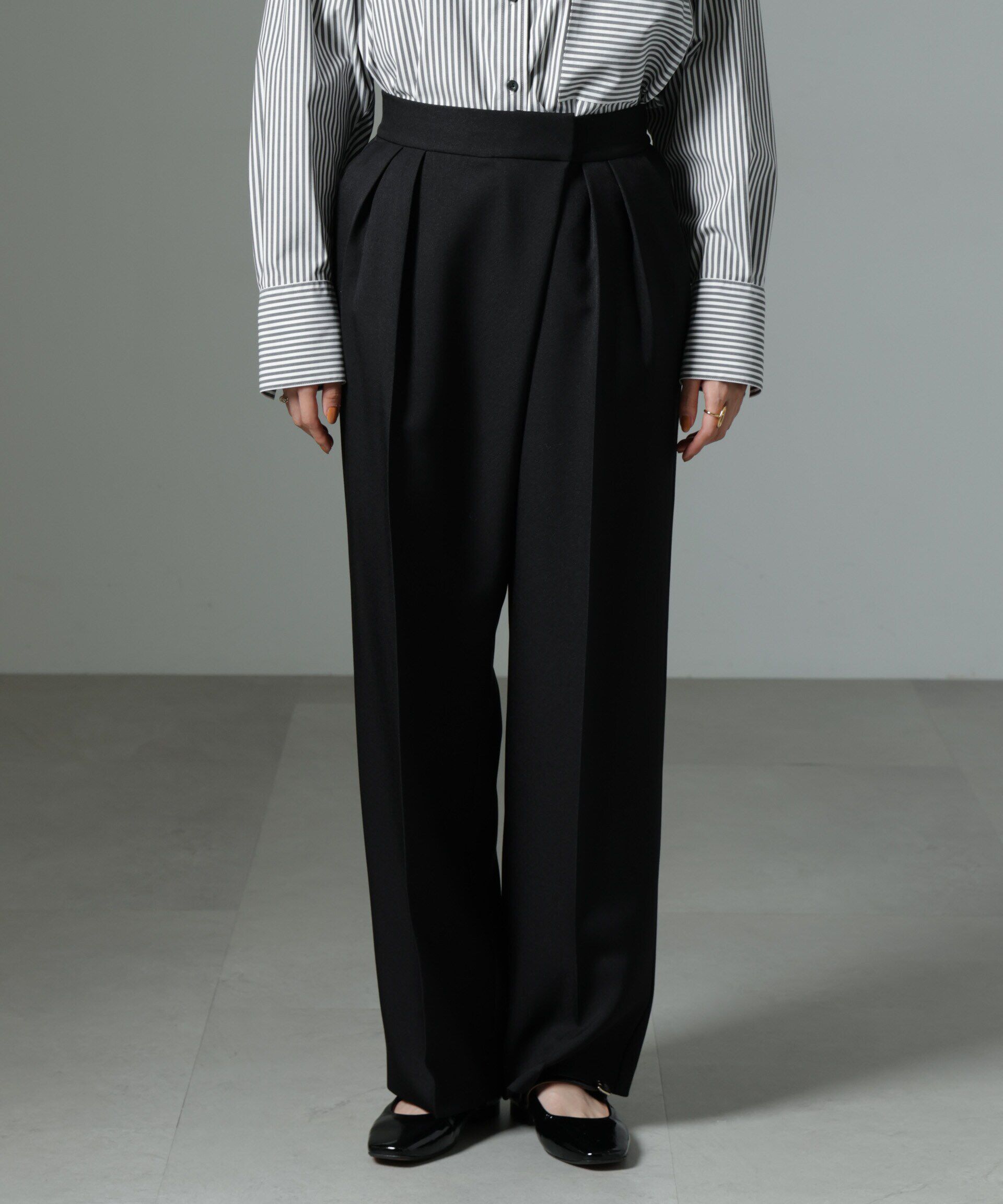 nano･universe「ラップタックパンツ」|チノ|