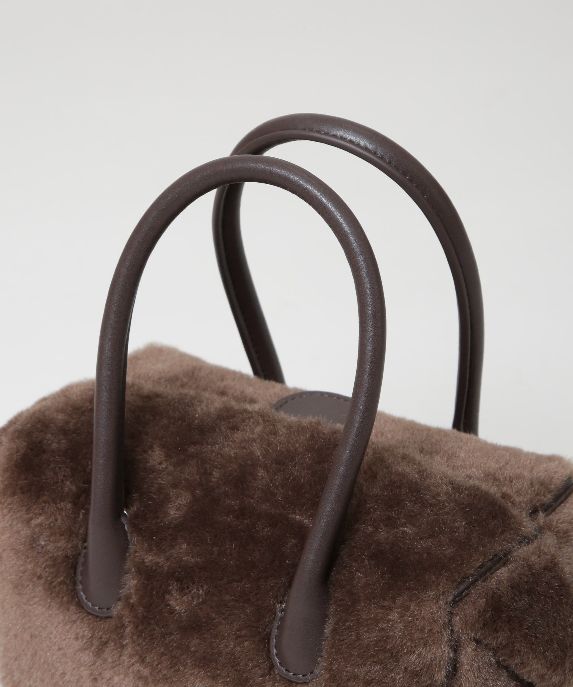 nano･universe「ADD CULUMN/LOP SHLD S FUR」|ショルダー・メッセンジャー|