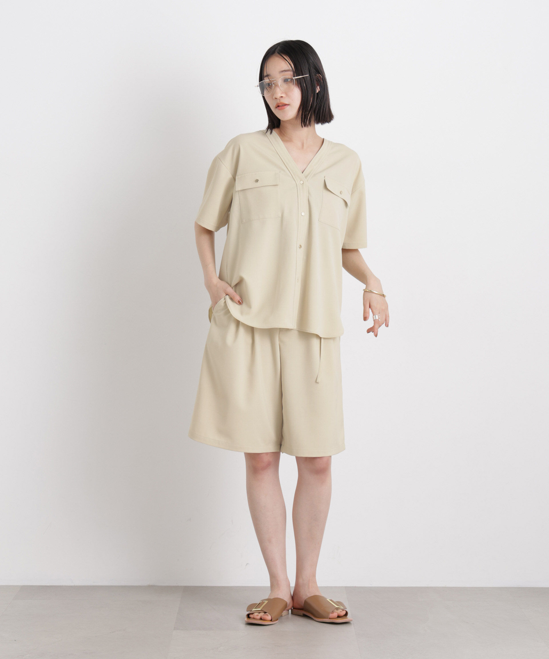 nano･universe「メランジストレッチポケットVネックブラウス(セットアップ可)」|シャツ・ブラウス|