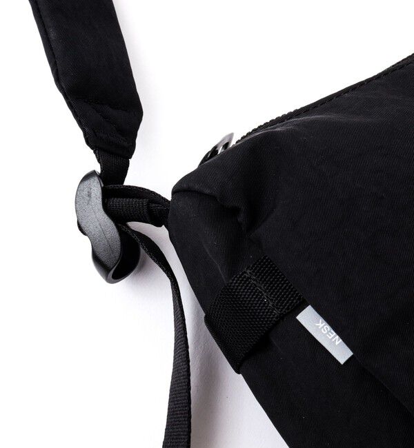 NOLLEY'S goodman「【NESK/ネスク】バーティカルショルダーバッグ NS-013」|ショルダー・メッセンジャー|