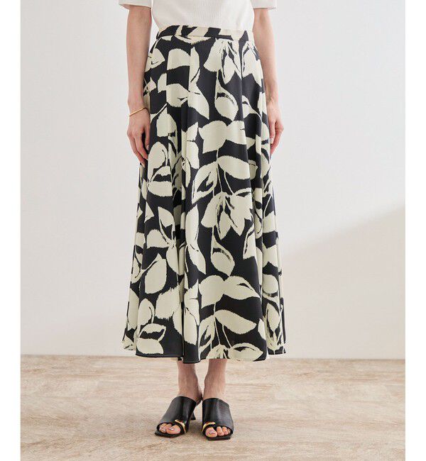 ROPE「DEVEAUXジオメトリックフラワーイージースカート」|スカート|