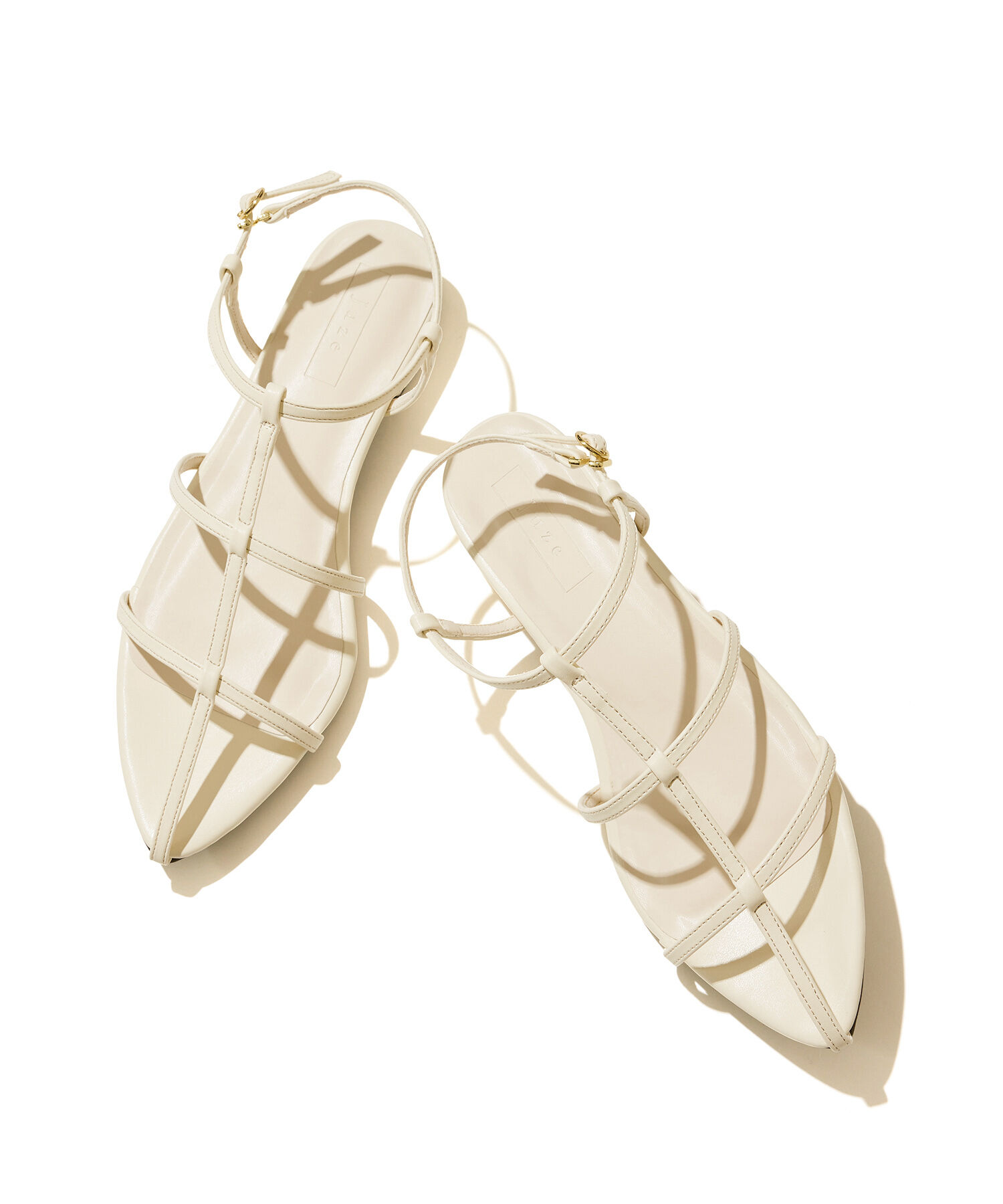 Juze「ボーンアンクルストラップフラットサンダル」|サンダル|