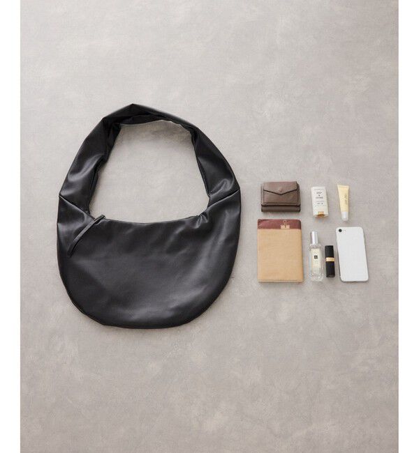 ADAM ET ROPE'「ボディショルダーバッグ」|ショルダー・メッセンジャー|