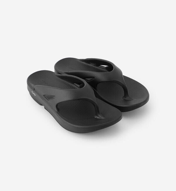  「OOFOS | OOriginal Black WOMEN」|サンダル|
