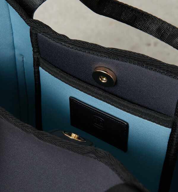  「【軽量/500mlペットボトル収納可】ミニウエットダブルポケットトート」|トートバッグ|