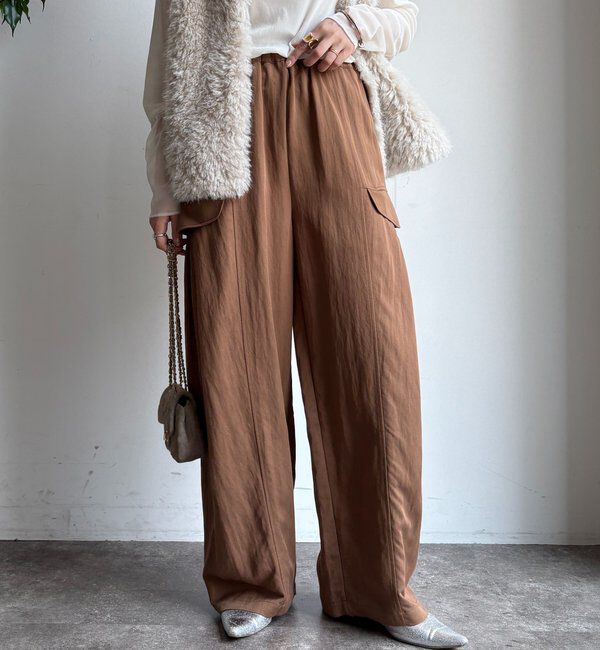  「【WEB限定】カーゴタックコクーンパンツ」|チノ|