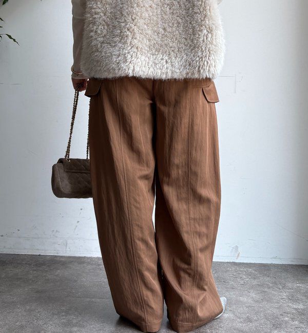  「【WEB限定】カーゴタックコクーンパンツ」|チノ|