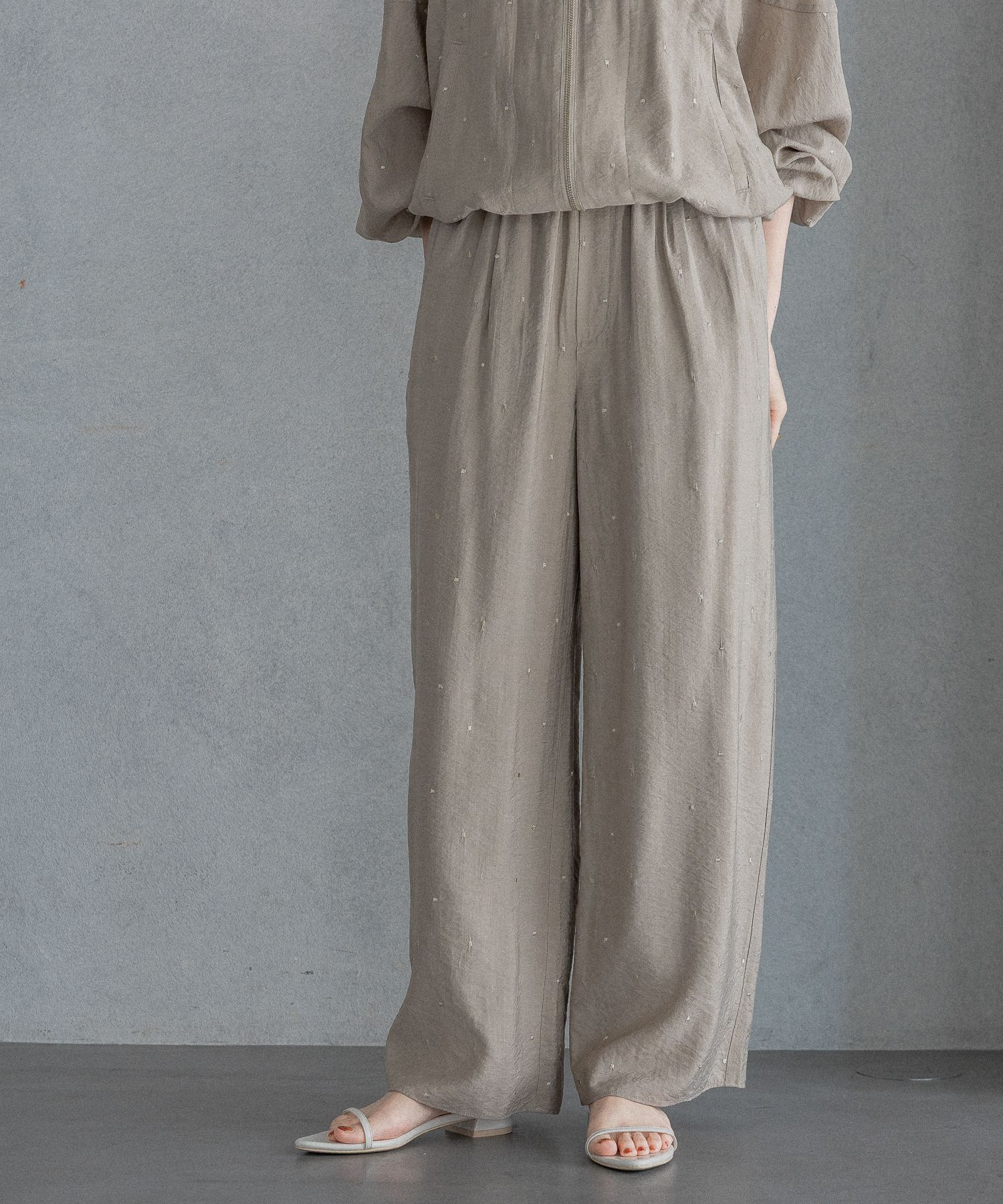 A part by 「ドットシシュウストレートパンツ」|その他|ベージュ