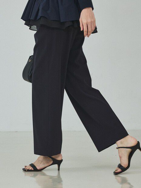 qualite「センタープレスストレートパンツ」|スラックス|