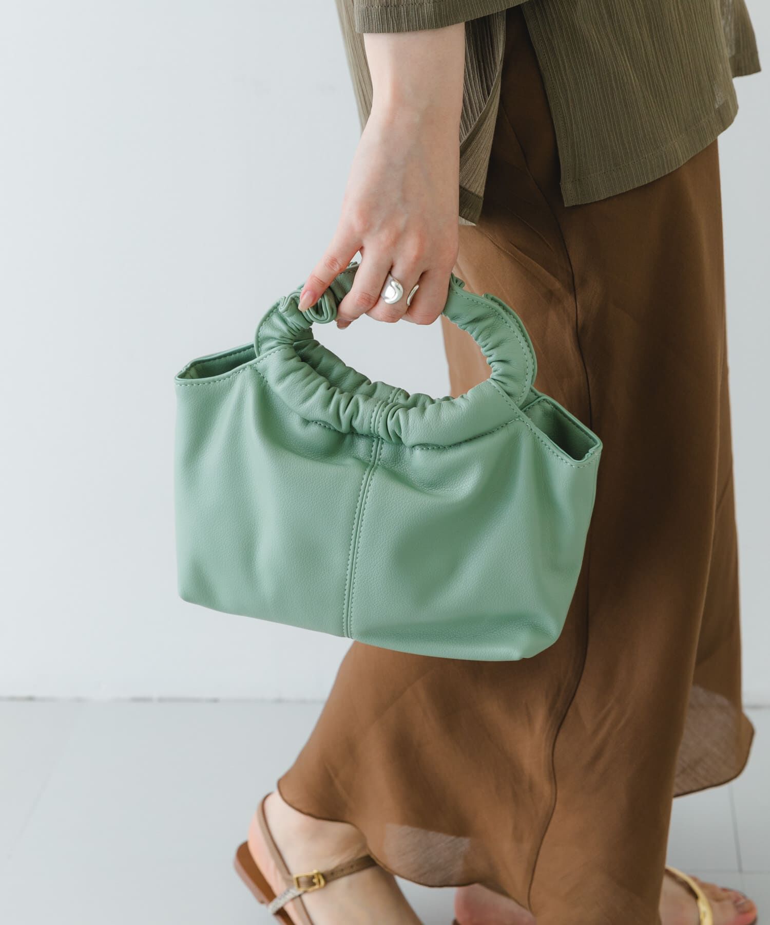 RODE SKO「ギャザーハンドルバッグ」|ショルダー・メッセンジャー|