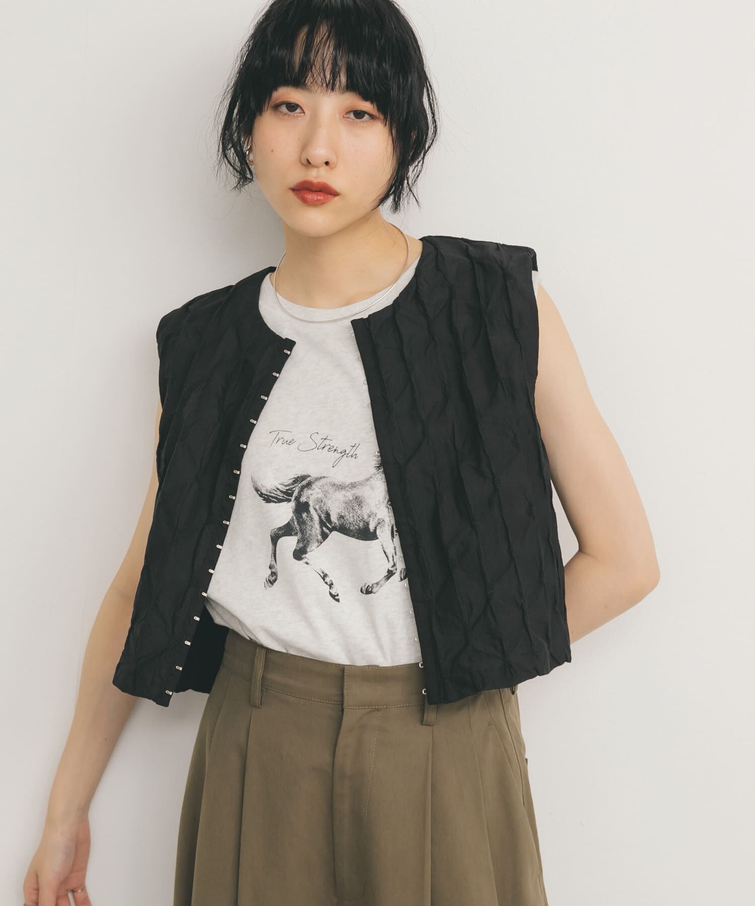  「フロントホックベスト」|ベスト・ジレ|